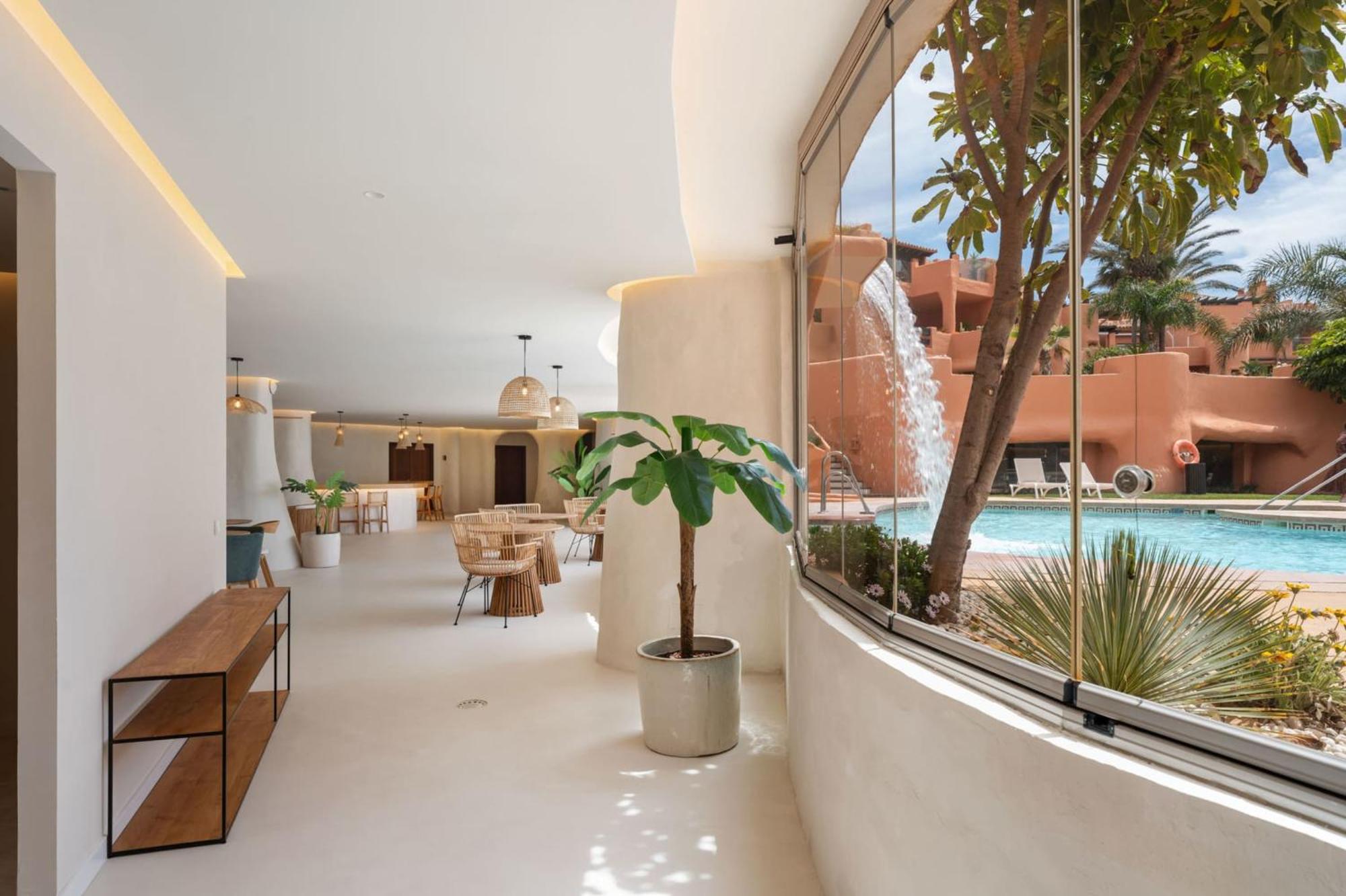 Exclusive 1 Line In With Panoramic Views * Marbella