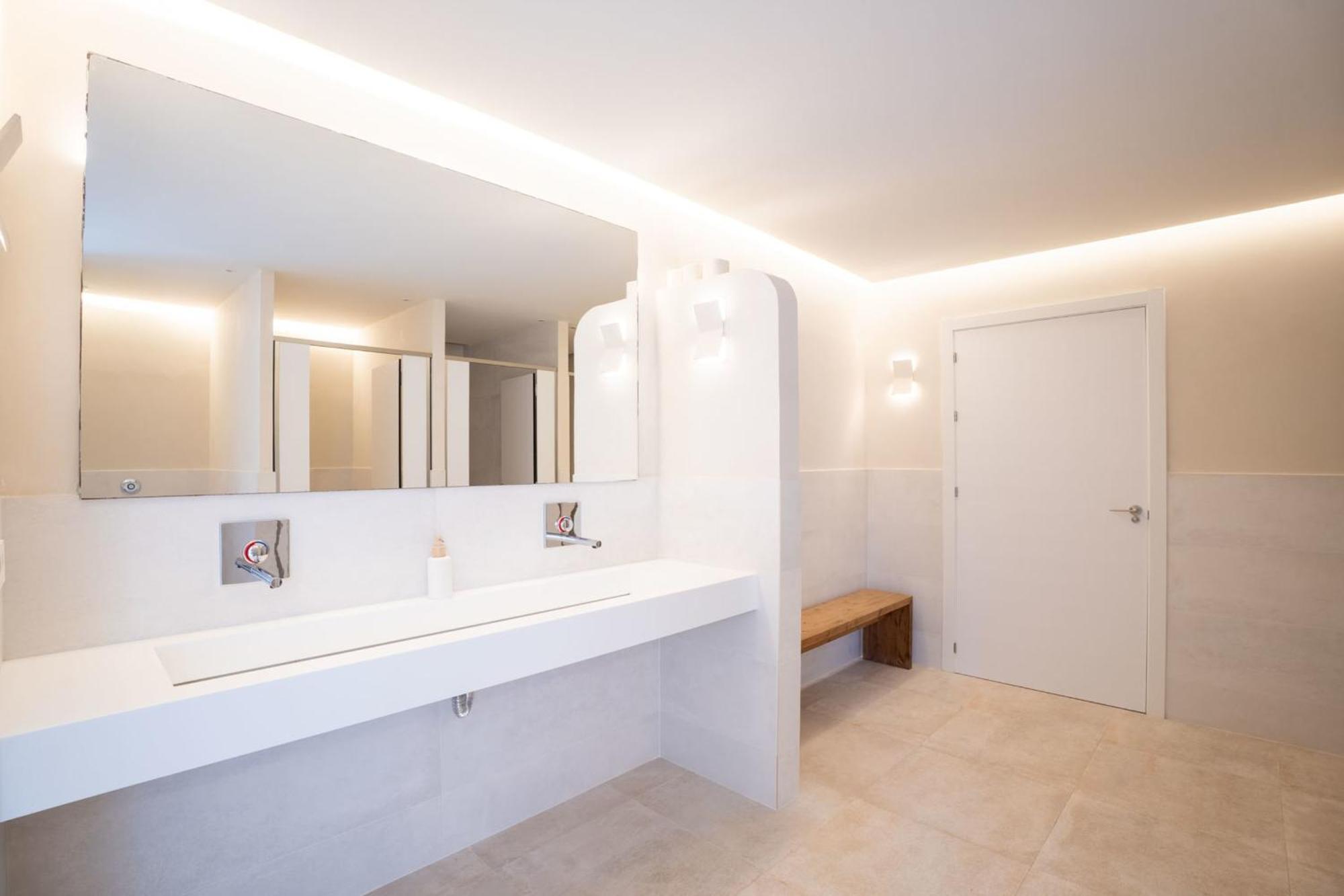 Apartment Exclusive 1 Line In With Panoramic Views